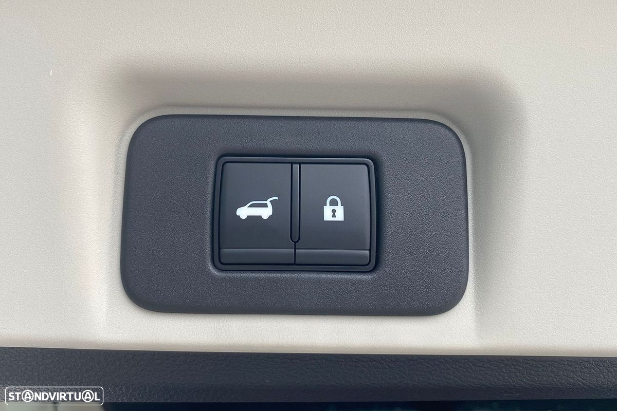 Nissan Ariya 87 kWh Advance - 9