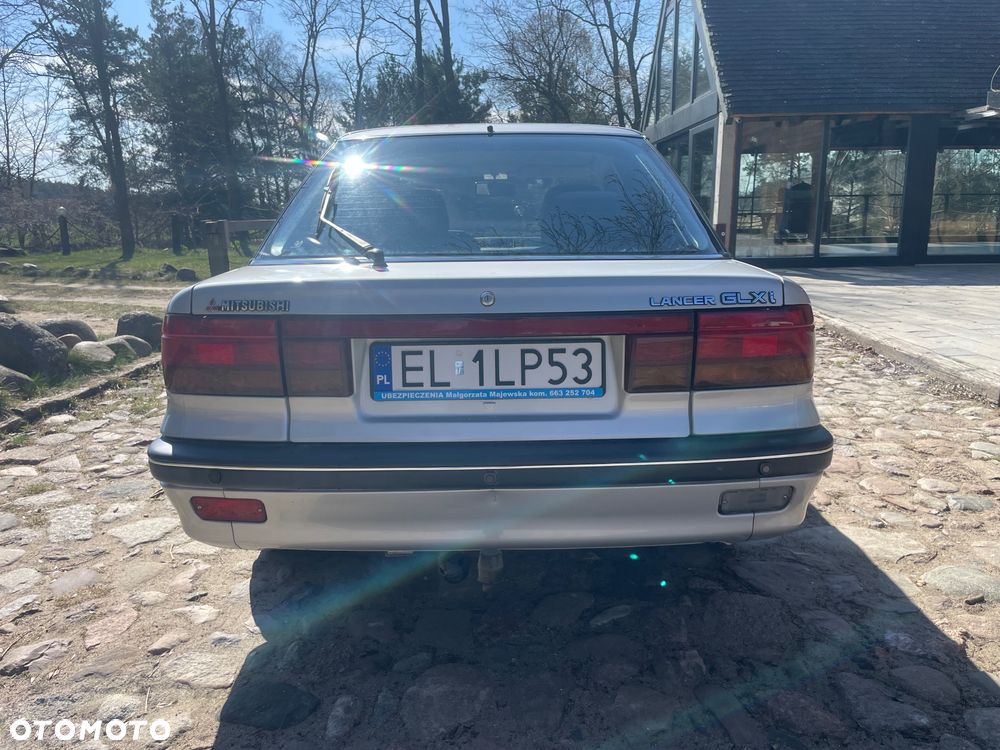 Mitsubishi Lancer 1991 photo 3