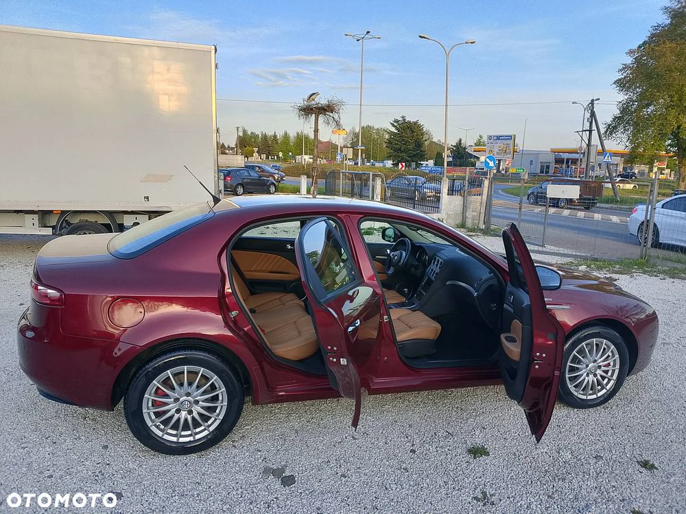 Alfa Romeo 159 2.0JTDM Sport - 13