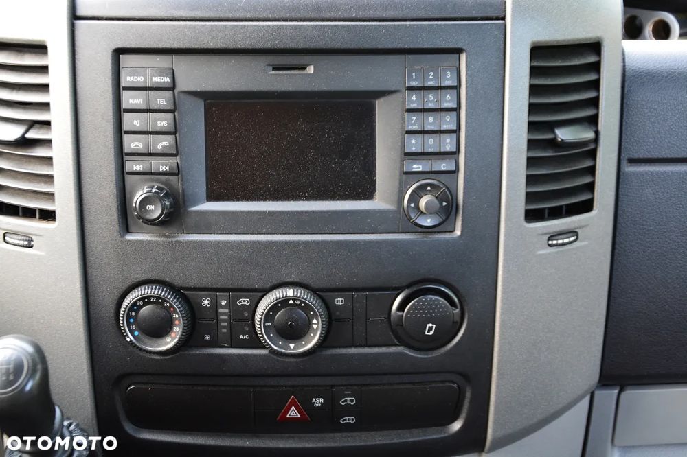 Mercedes-Benz Sprinter 319 CDI Bluetec - 14