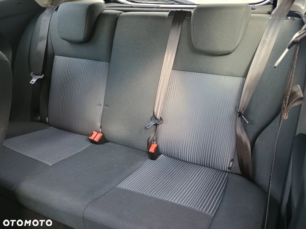Ford Fiesta 1.25 Trend - 10