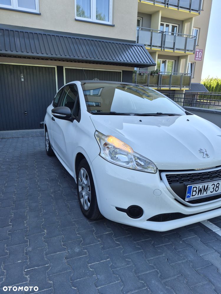 Peugeot 208 - 2