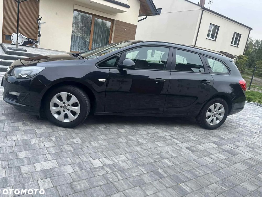 Opel Astra 1.6 D (CDTI) Start/Stop Sports Tourer Edition - 1