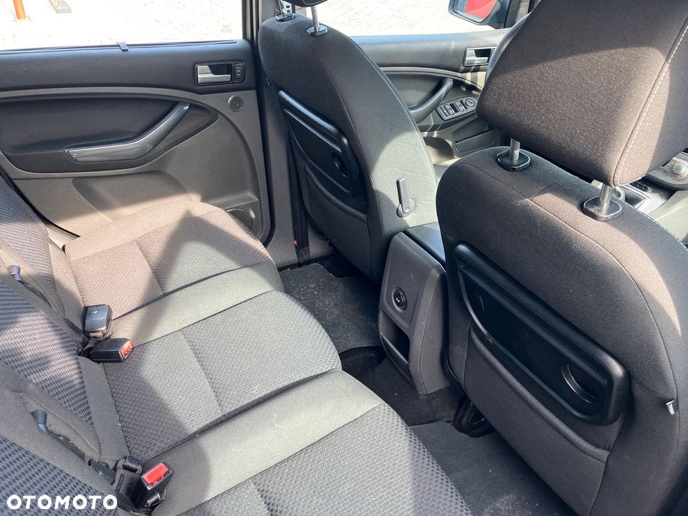 Ford C-MAX 2.0 TDCi DPF Titanium - 19