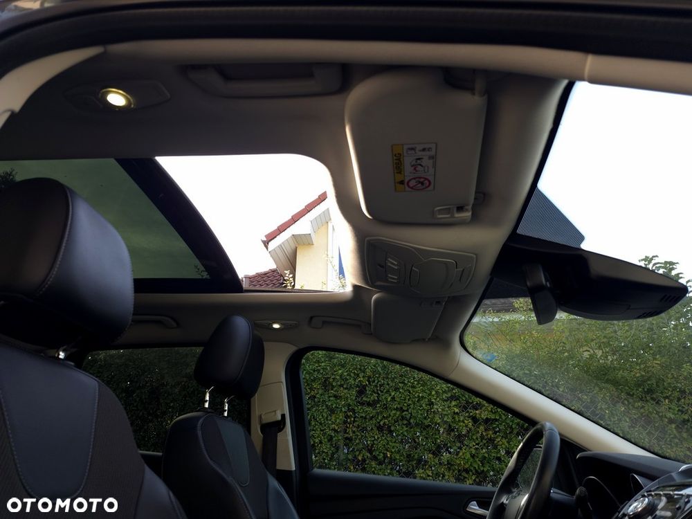 Ford Kuga 2.0 TDCi 4WD Titanium - 24