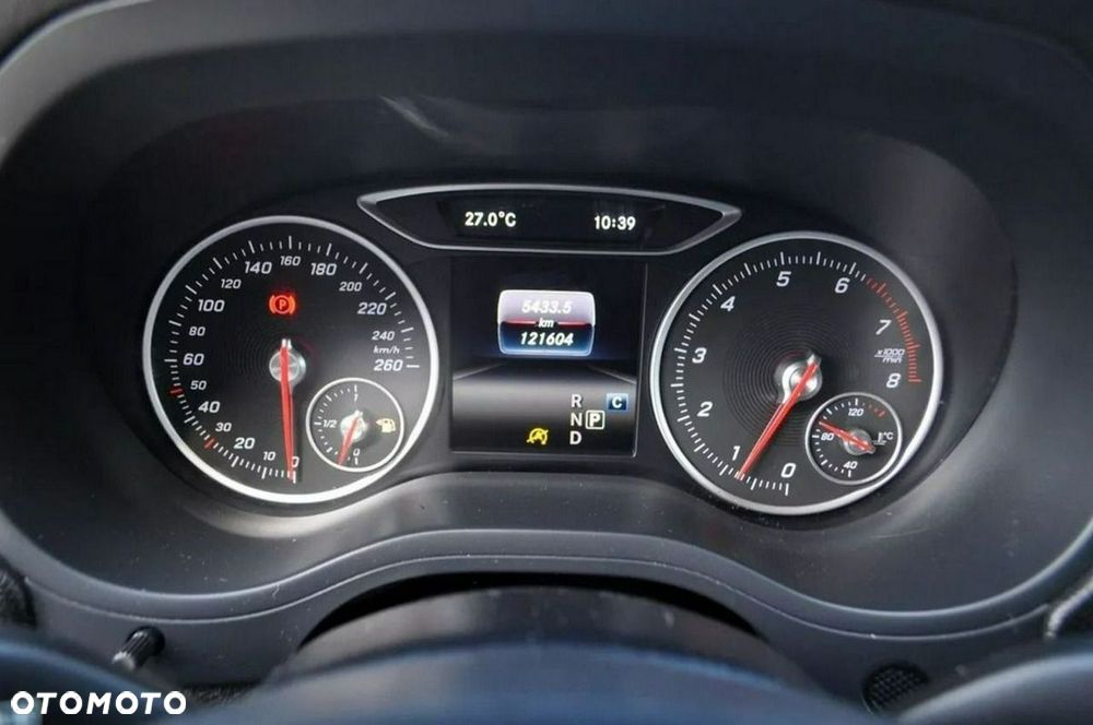 Mercedes-Benz Klasa B 200 7G-DCT UrbanStyle Edition - 13