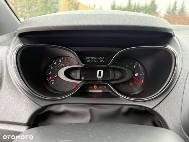Renault Captur - 12