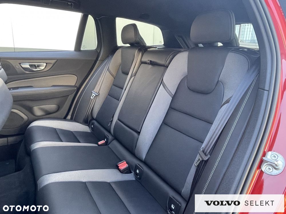 Volvo V60 - 16