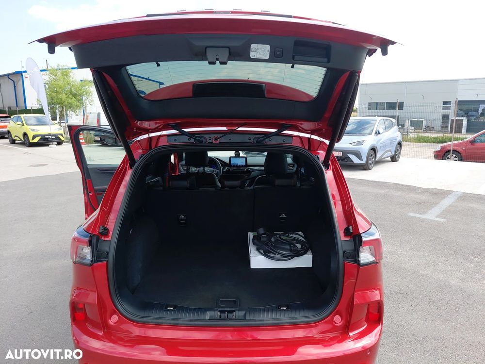 Ford Kuga 2.5 Duratec PHEV ST-LINE X - 18