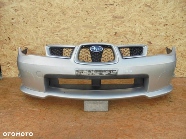 Subaru Impreza WRX 05-07r zderzak przód przedni