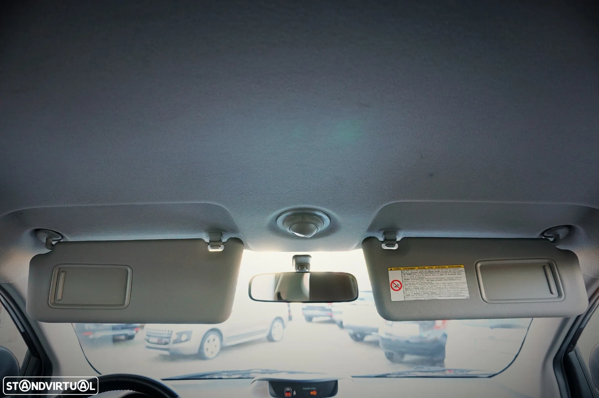 Toyota iQ 1.0 VVT-i - 14