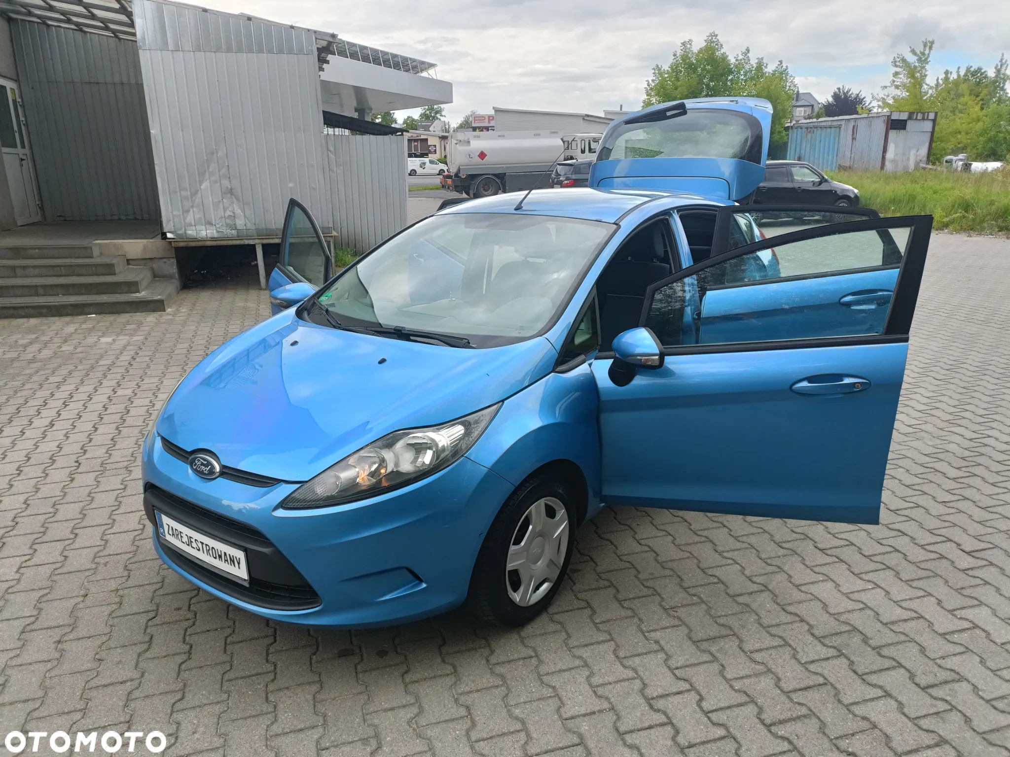Ford Fiesta 1.4 TDCi Ambiente - 22