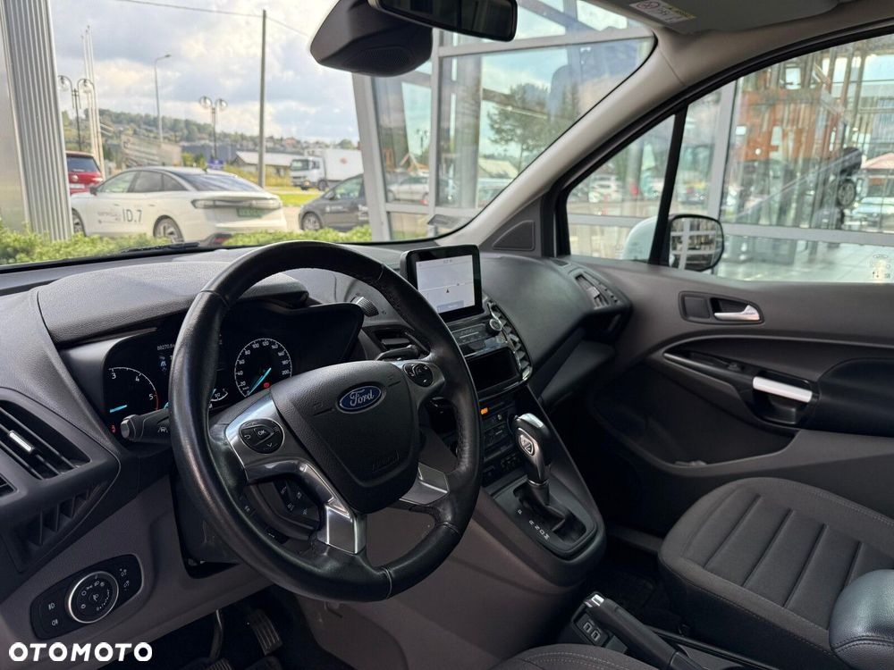 Ford Tourneo Connect Grand - 9