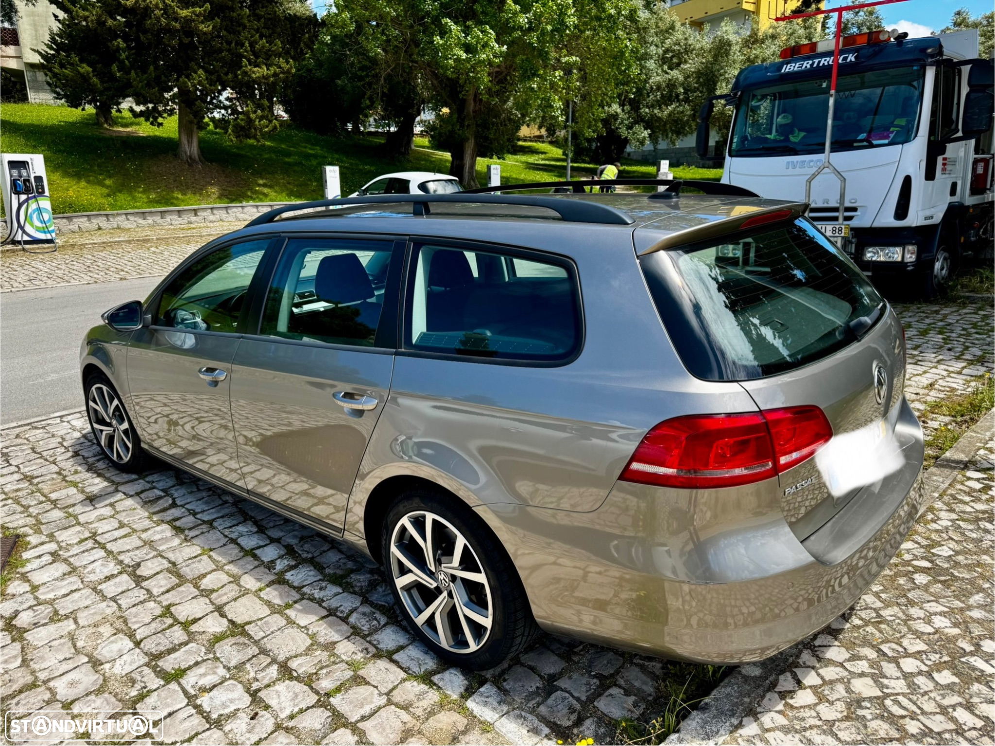 VW Passat Variant 1.6 TDI BlueMotion - 6