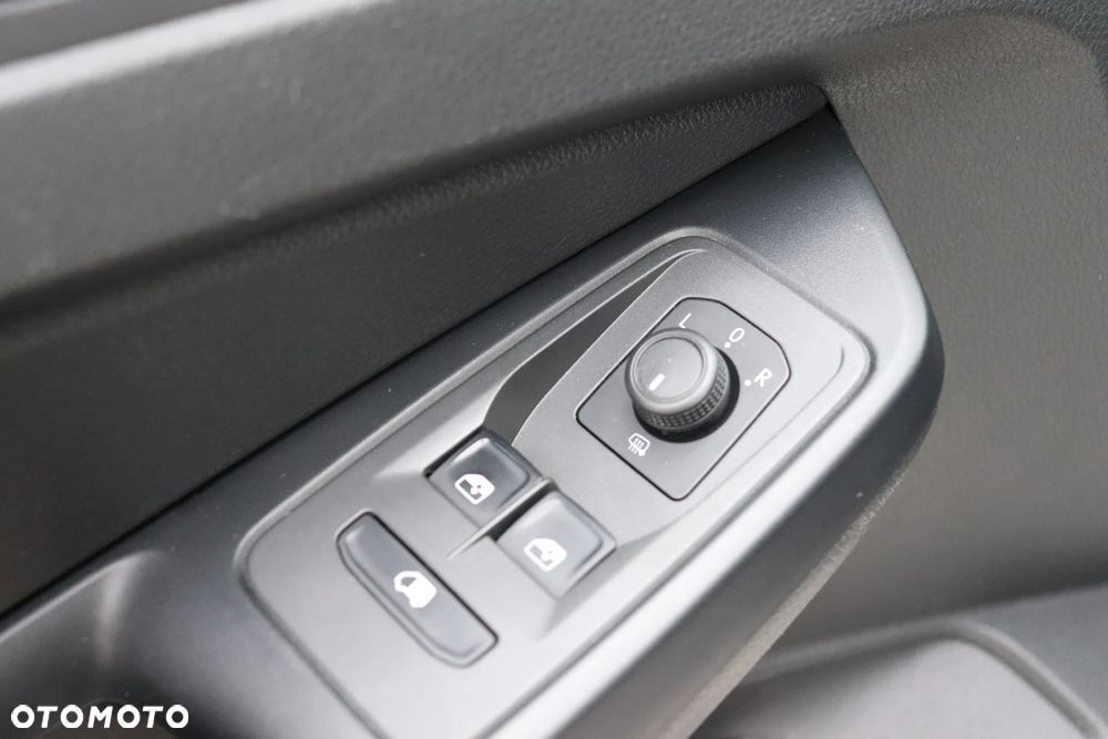 Volkswagen Caddy Maxi - 24