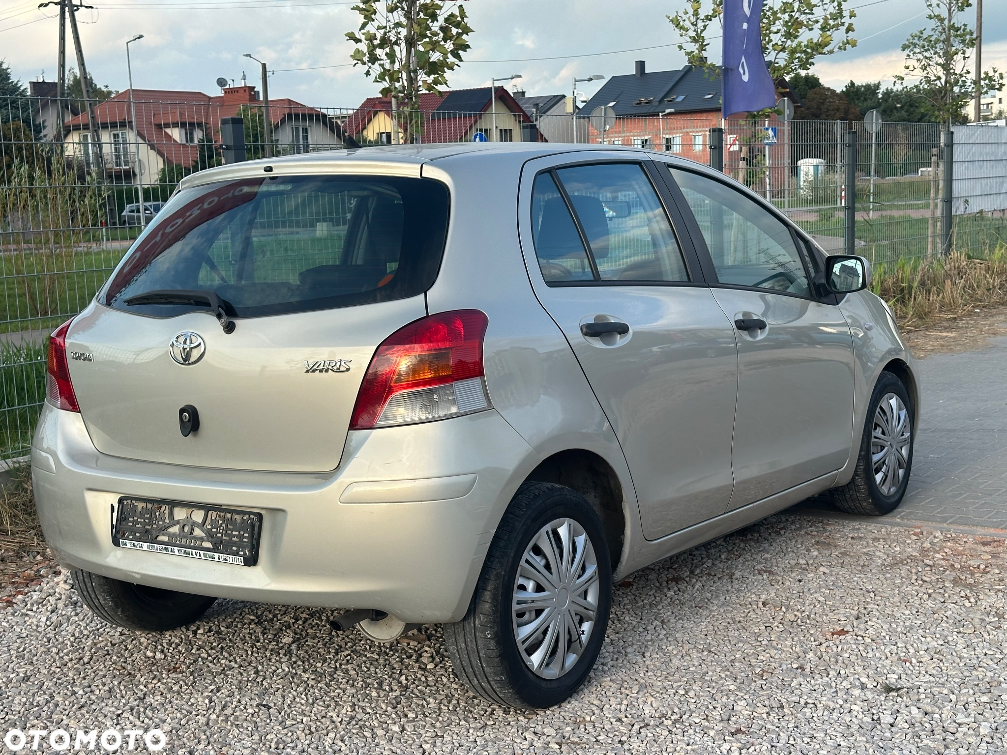 Toyota Yaris 1.33 Sol - 7