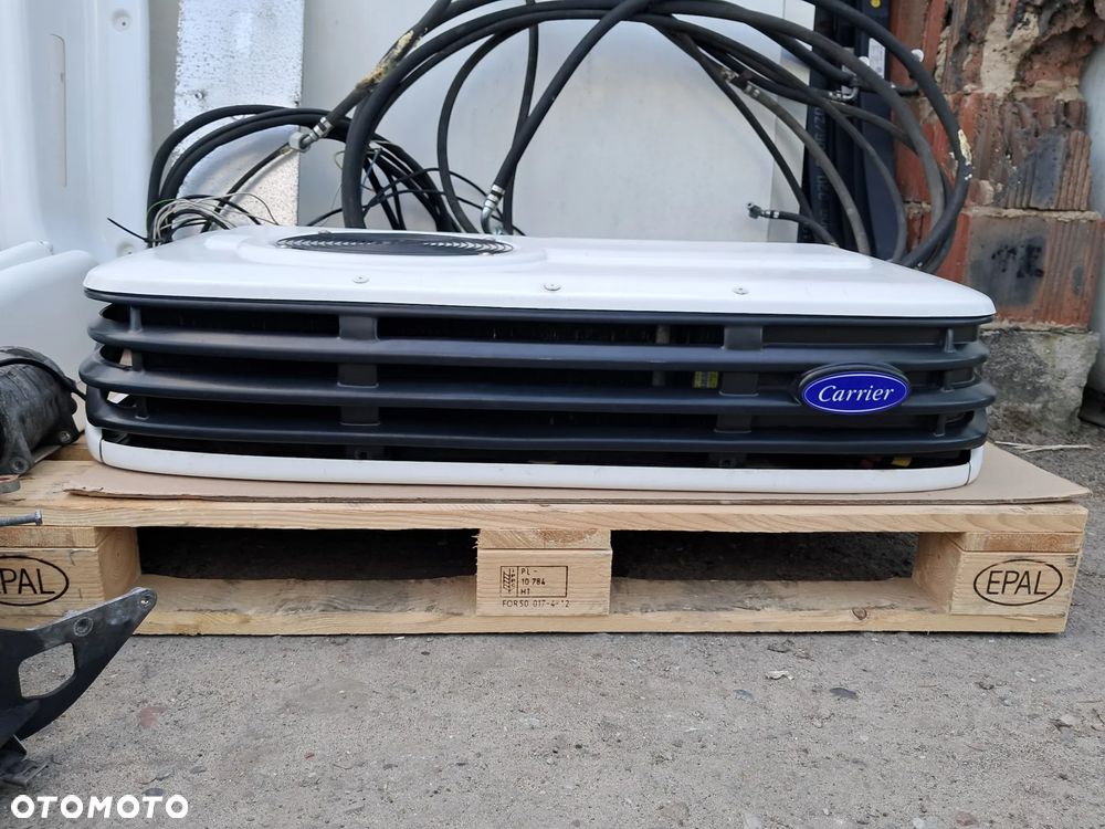 CARRIER Xarios 350 2022r. + prąd 230 V - 3