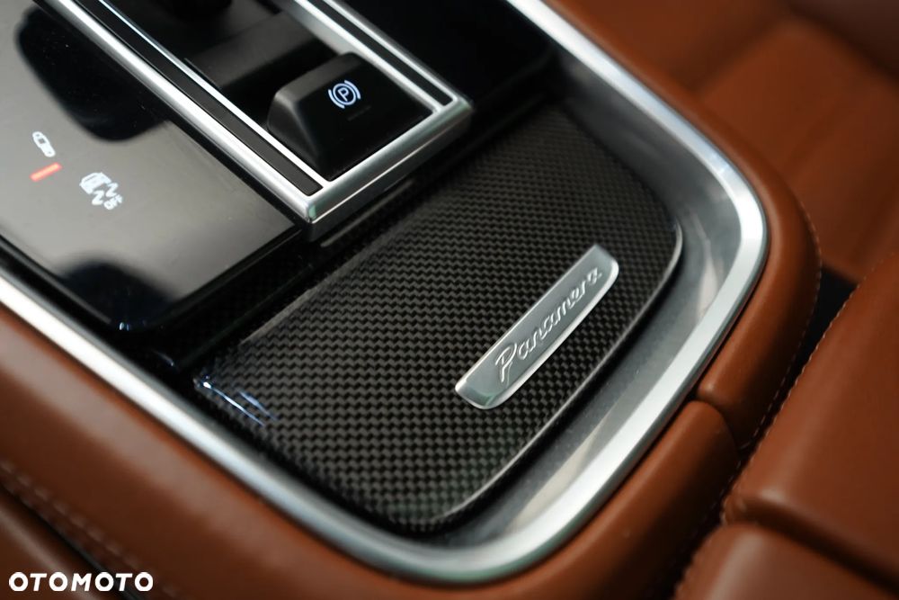 Porsche Panamera Turbo S e-Hybrid - 33