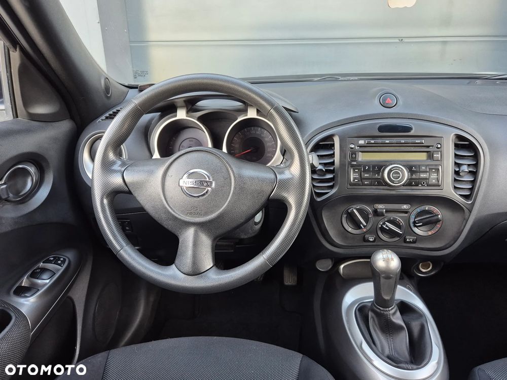 Nissan Juke 1.6 Visia - 12