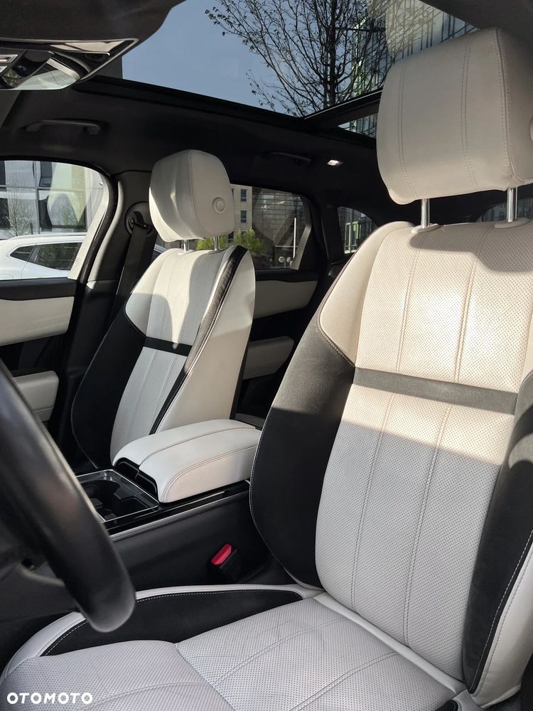 Land Rover Range Rover Velar 2.0 Si4 GPF R-Dynamic - 32