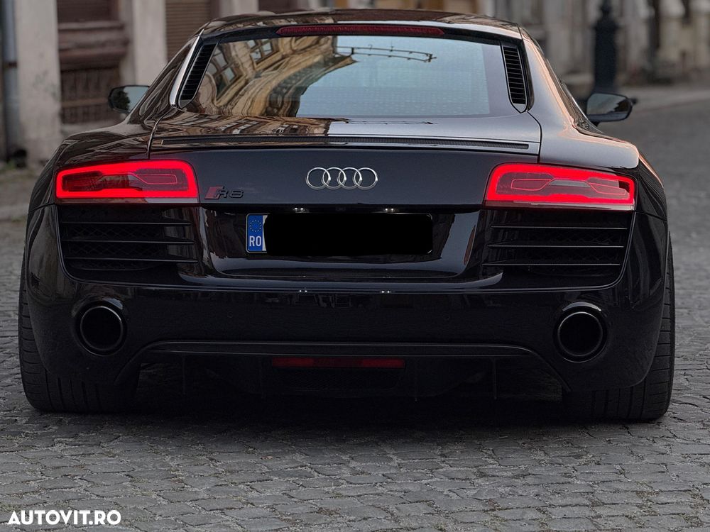 Audi R8 Coupe 4.2 FSI Quattro Stronic - 29