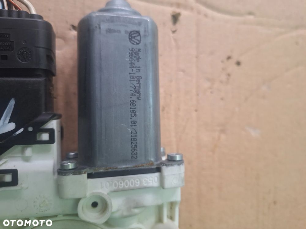 VW Touran Silniczek szyby prawy tył 1K0959704B - 6