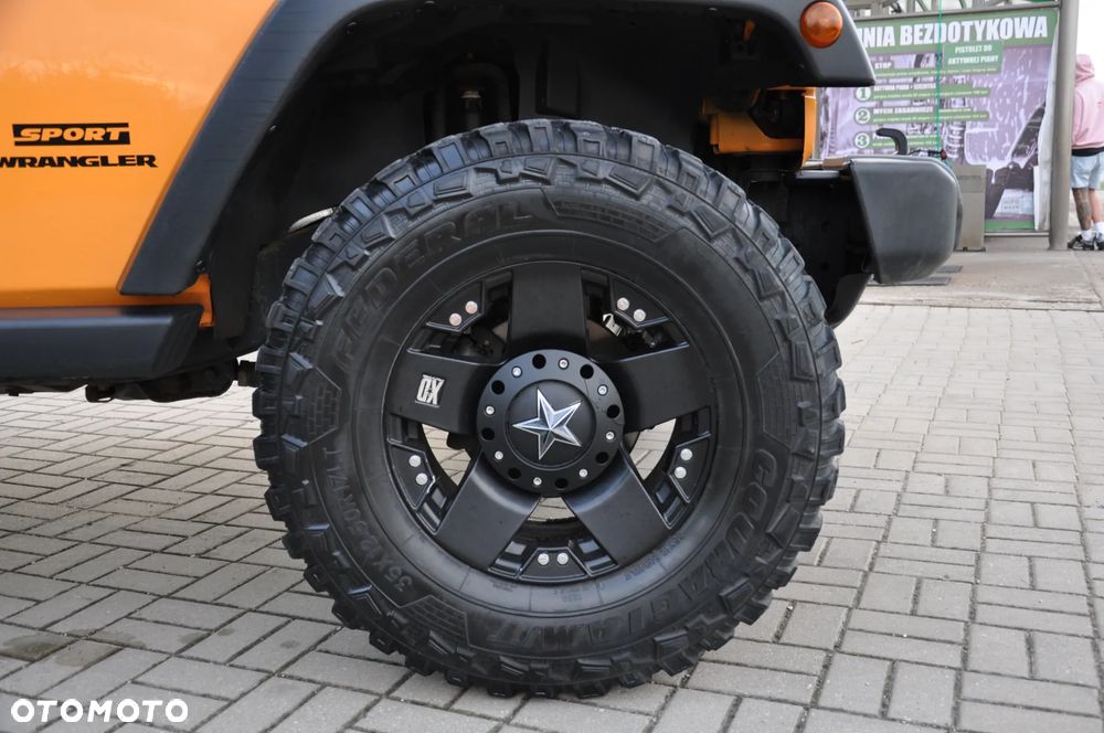 Jeep Wrangler - 13