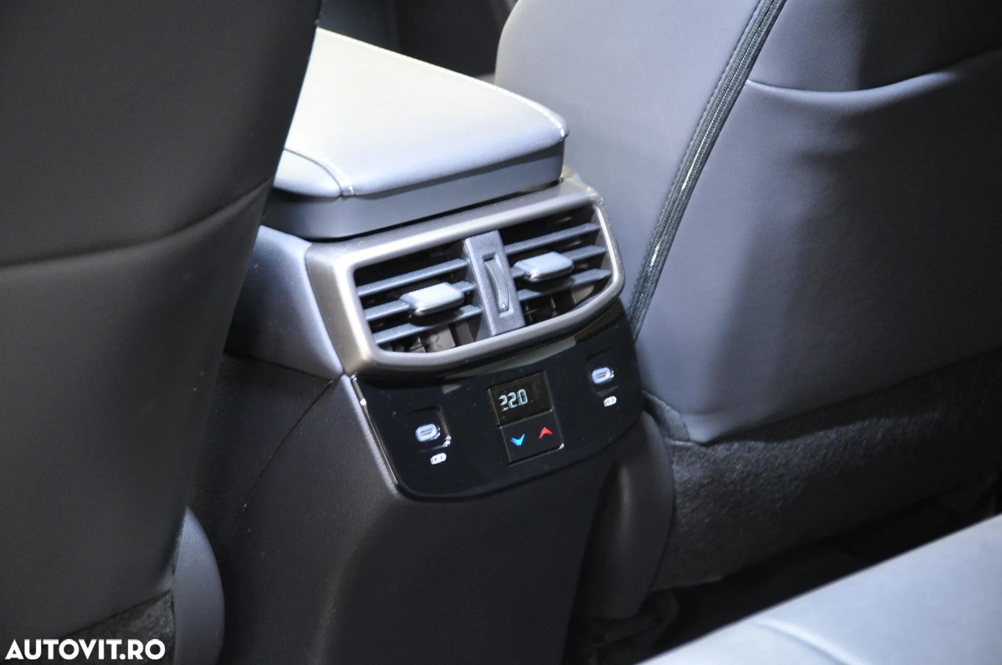 Lexus Seria RX 350h (hybrid) Executive Line - 26
