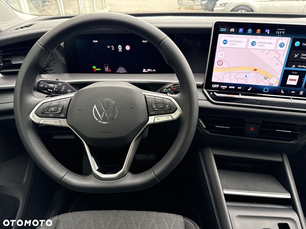 Volkswagen Tayron 1.5 eTSI mHEV Life DSG - 13