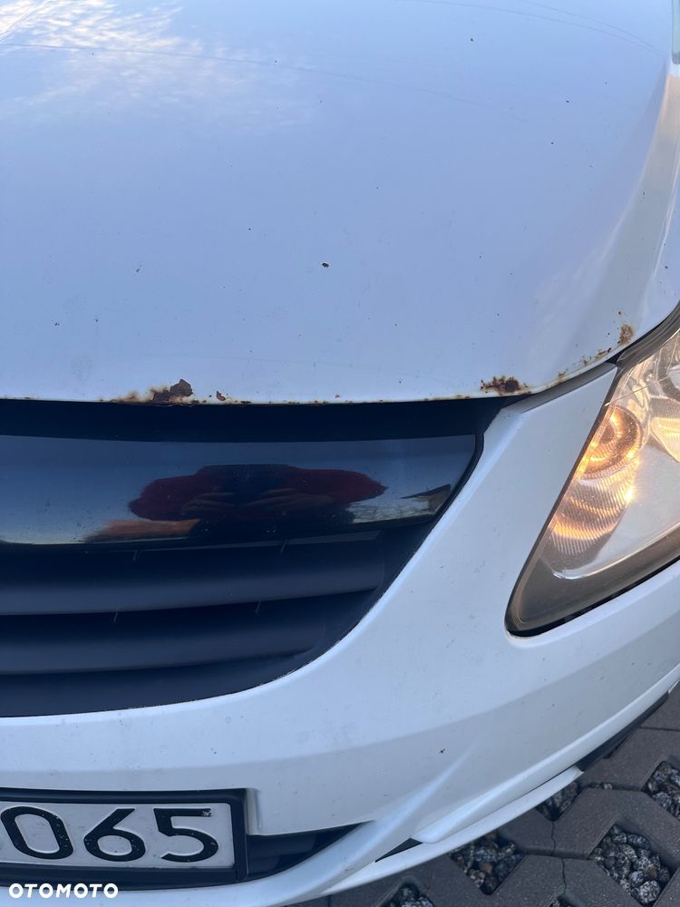 Opel Corsa 1.2 16V Cosmo - 11