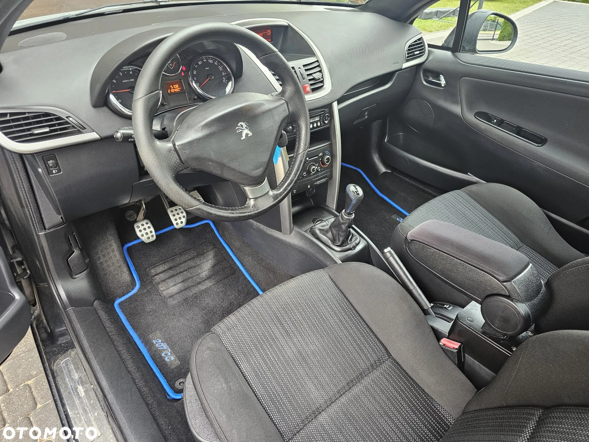 Peugeot 207 - 21