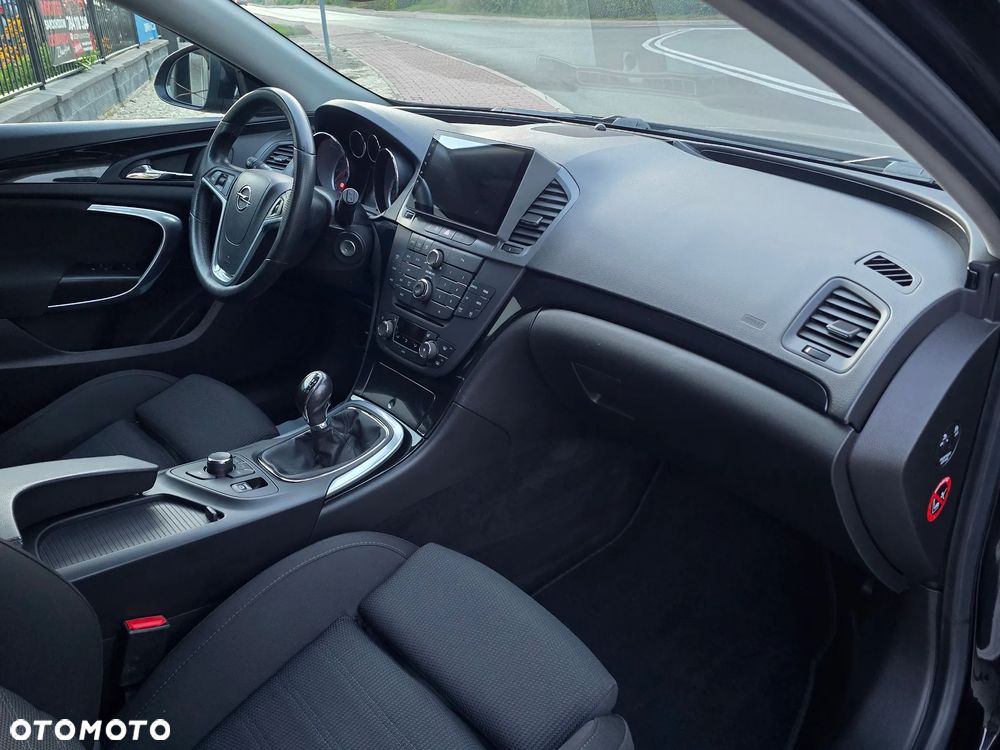 Opel Insignia 1.6 Turbo Cosmo - 26
