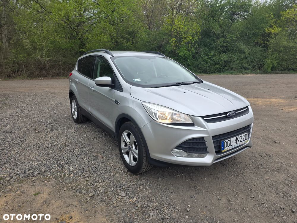 Ford Escape 2.0 EcoBoost AWD Titanium - 11