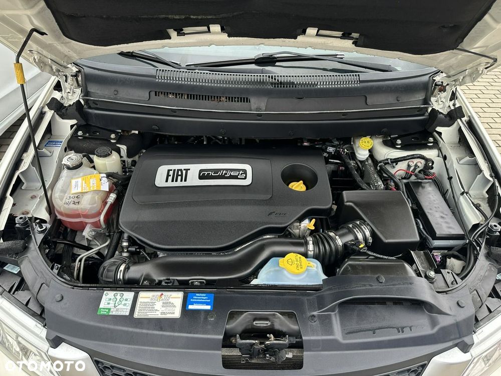 Fiat Freemont 2.0 Multijet Lounge AWD - 36