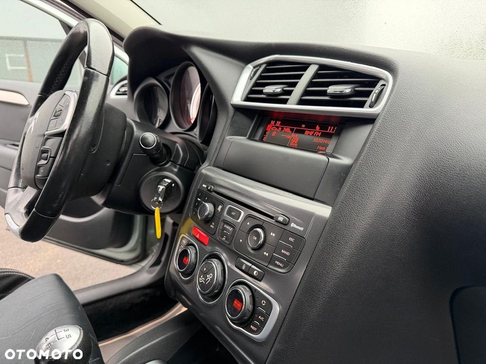 Citroën C4 HDi 90 Attraction - 15