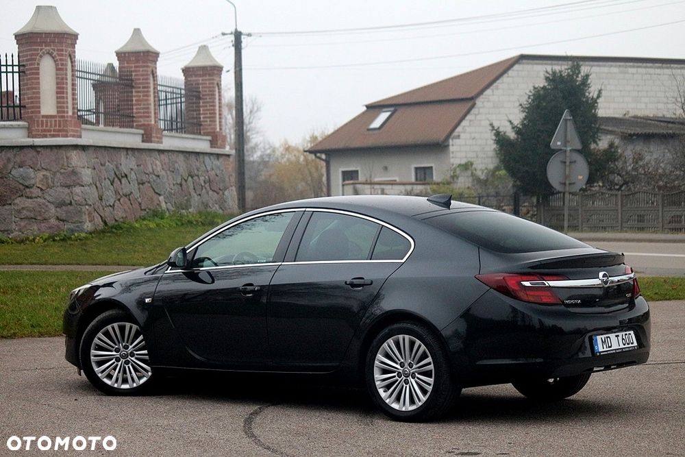 Opel Insignia - 11