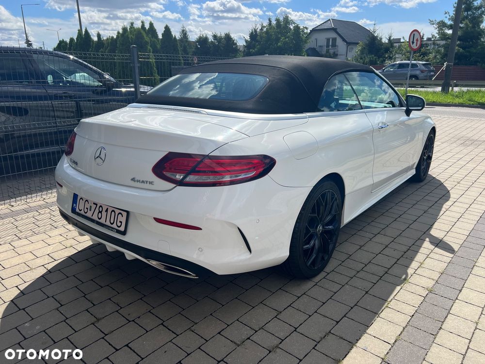 Mercedes-Benz Klasa C 300 9G-TRONIC AMG Line - 9