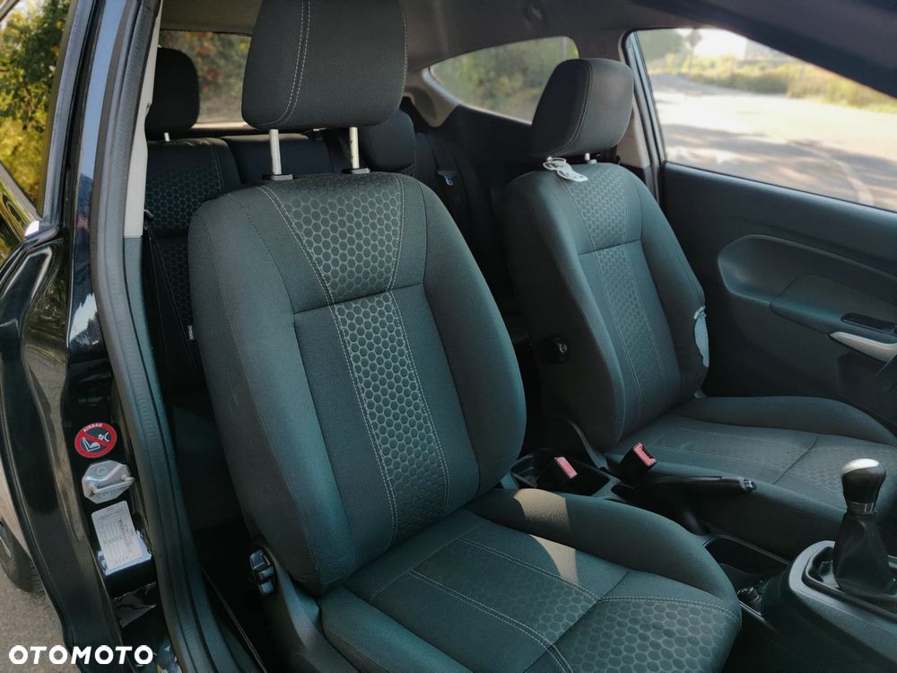 Ford Fiesta - 17