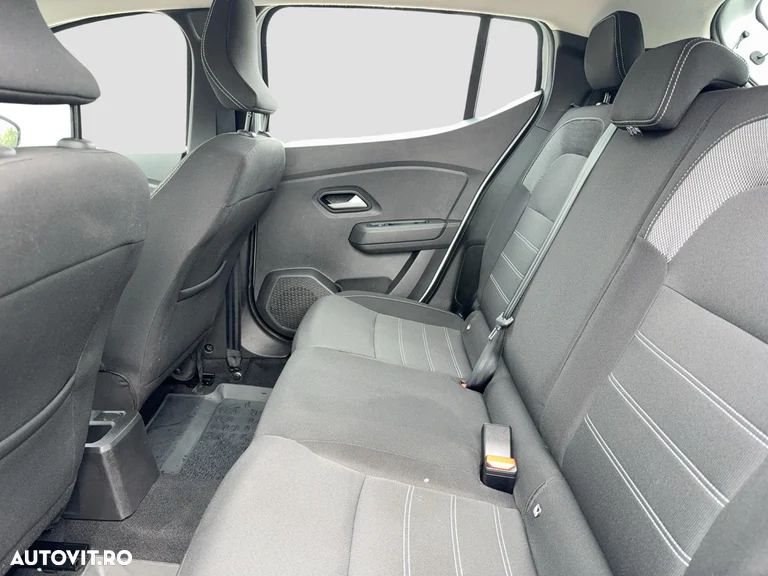 Dacia Sandero TCe 90 MT5 Expression - 12