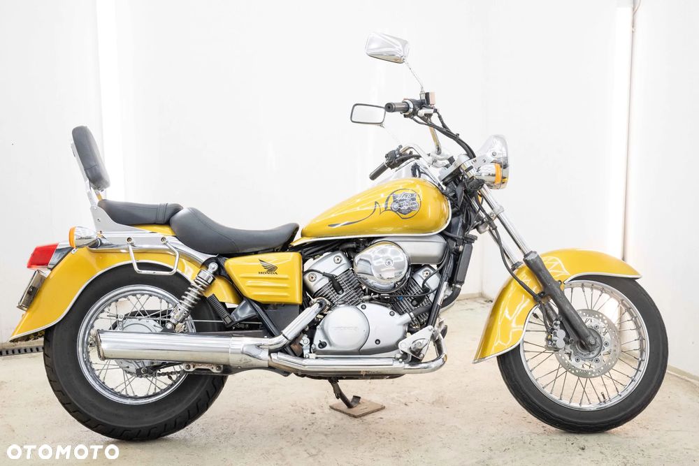 Honda Shadow - 9