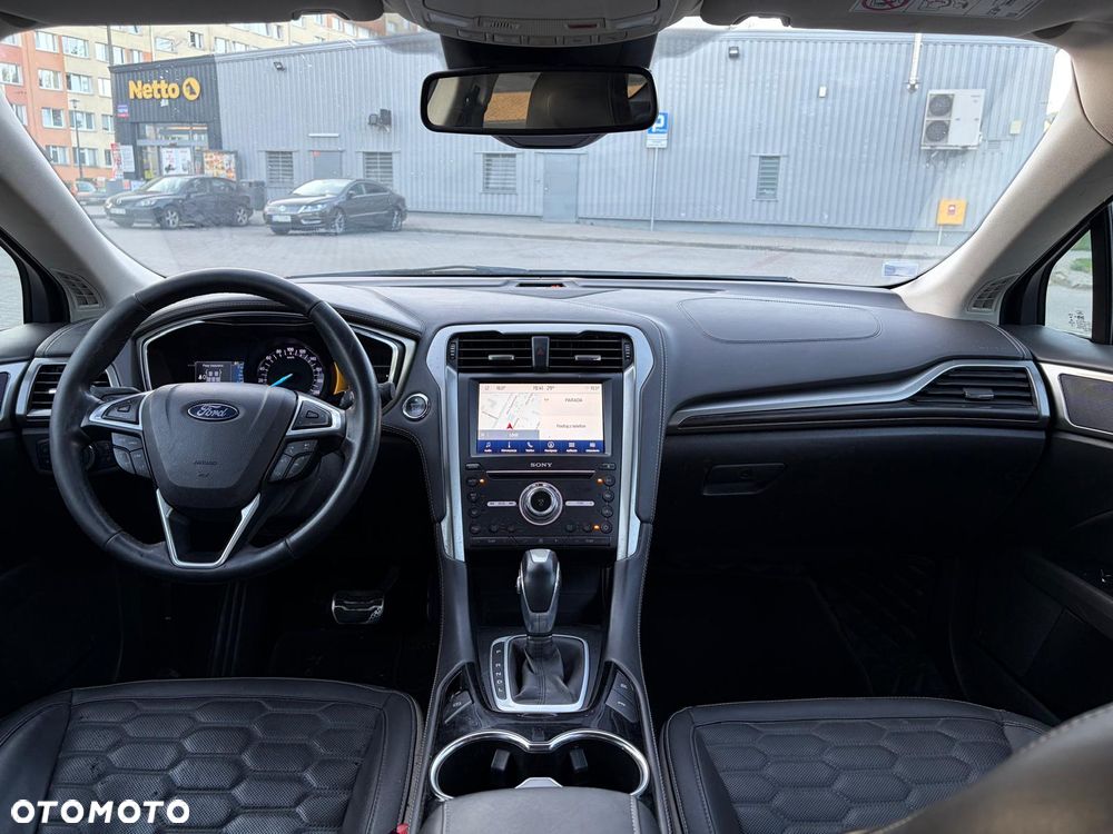 Ford Mondeo Vignale 2.0 Hybrid - 21