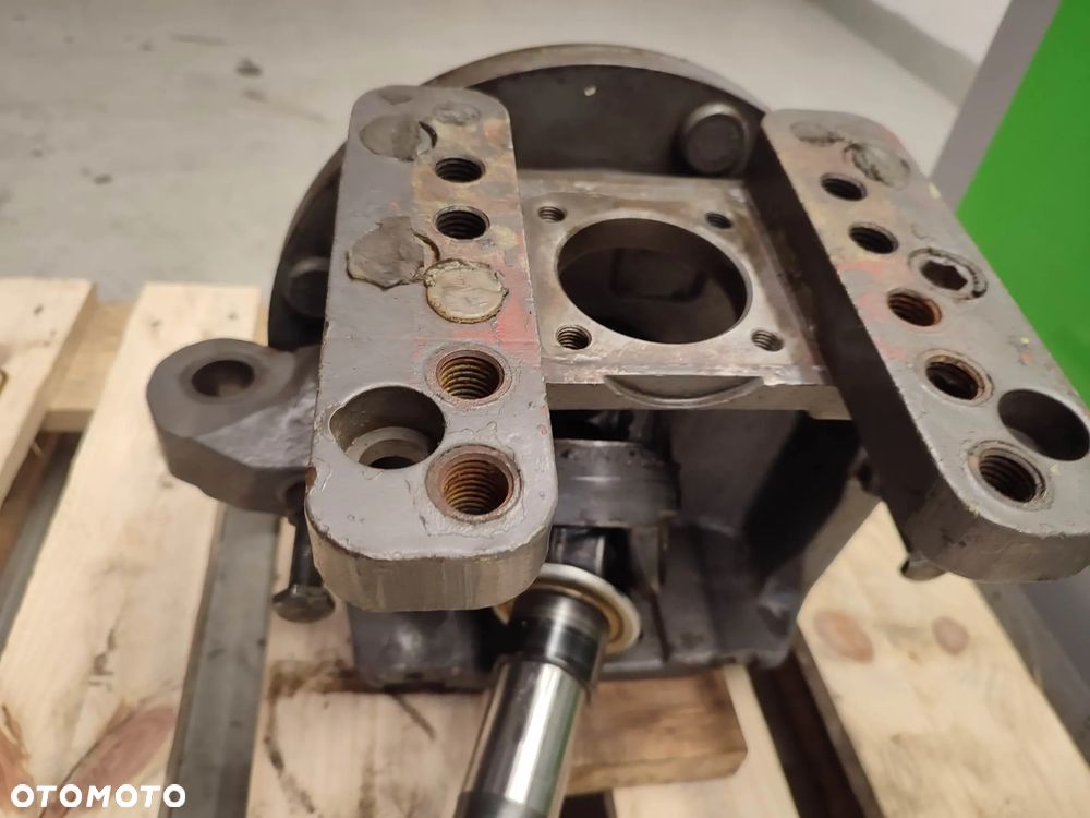 Zwolnica Fendt 309 Farmer - 12