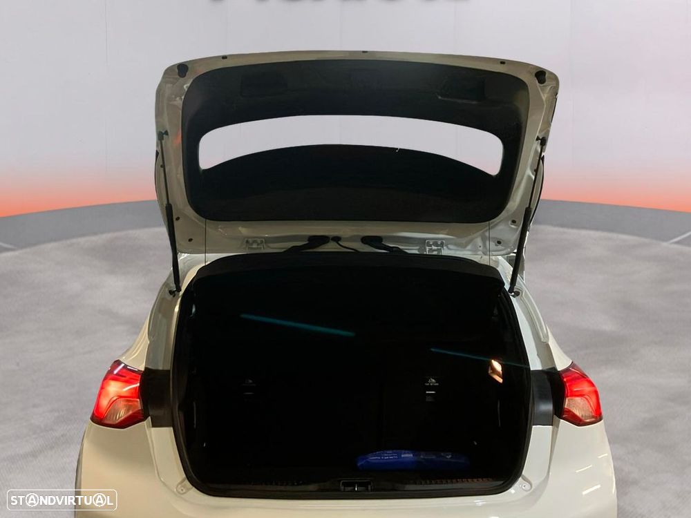 Ford Focus 1.0 EcoBoost Active X Aut. - 20