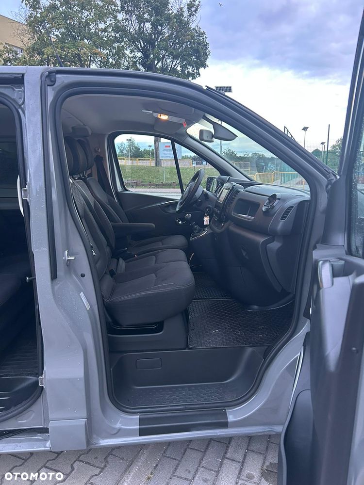 Opel Vivaro - 19