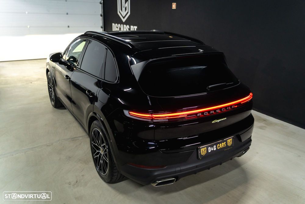 Porsche Cayenne E-Hybrid - 2
