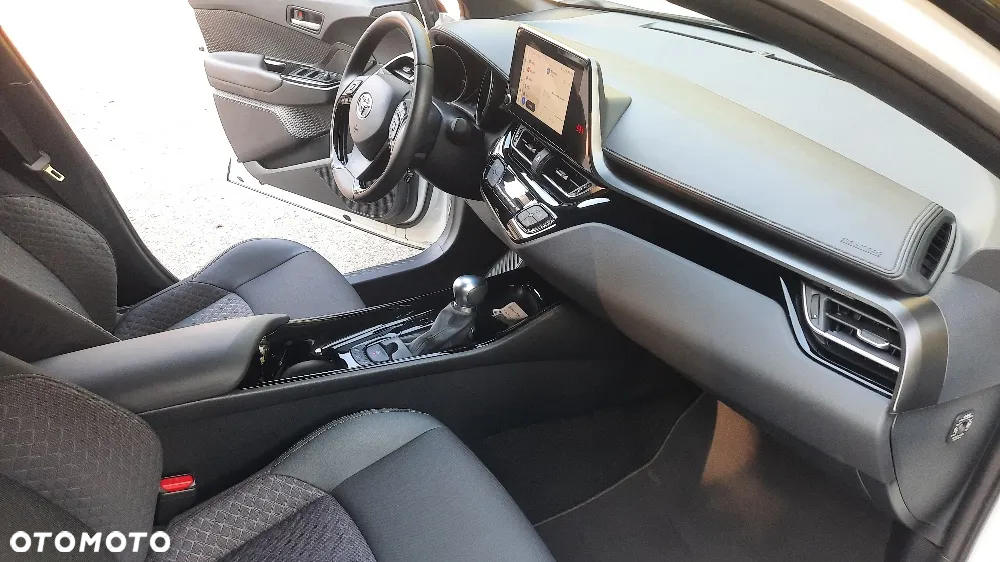 Toyota C-HR 2.0 Hybrid Selection - 15