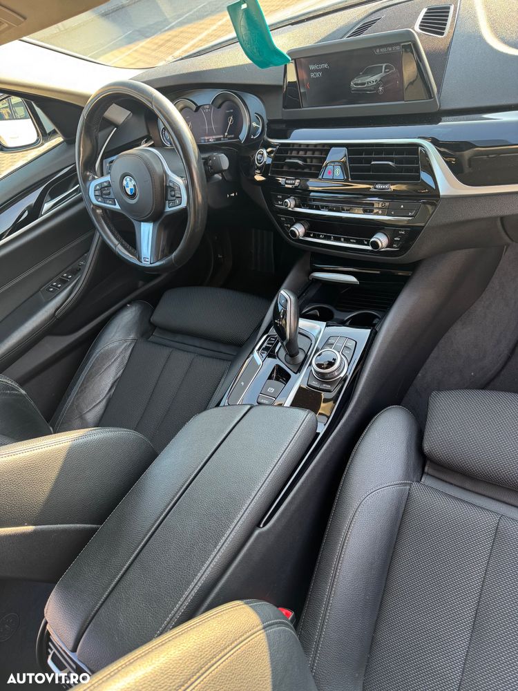 BMW Seria 5 520d AT - 7