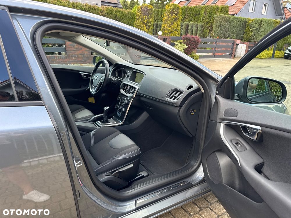 Volvo V40 - 38