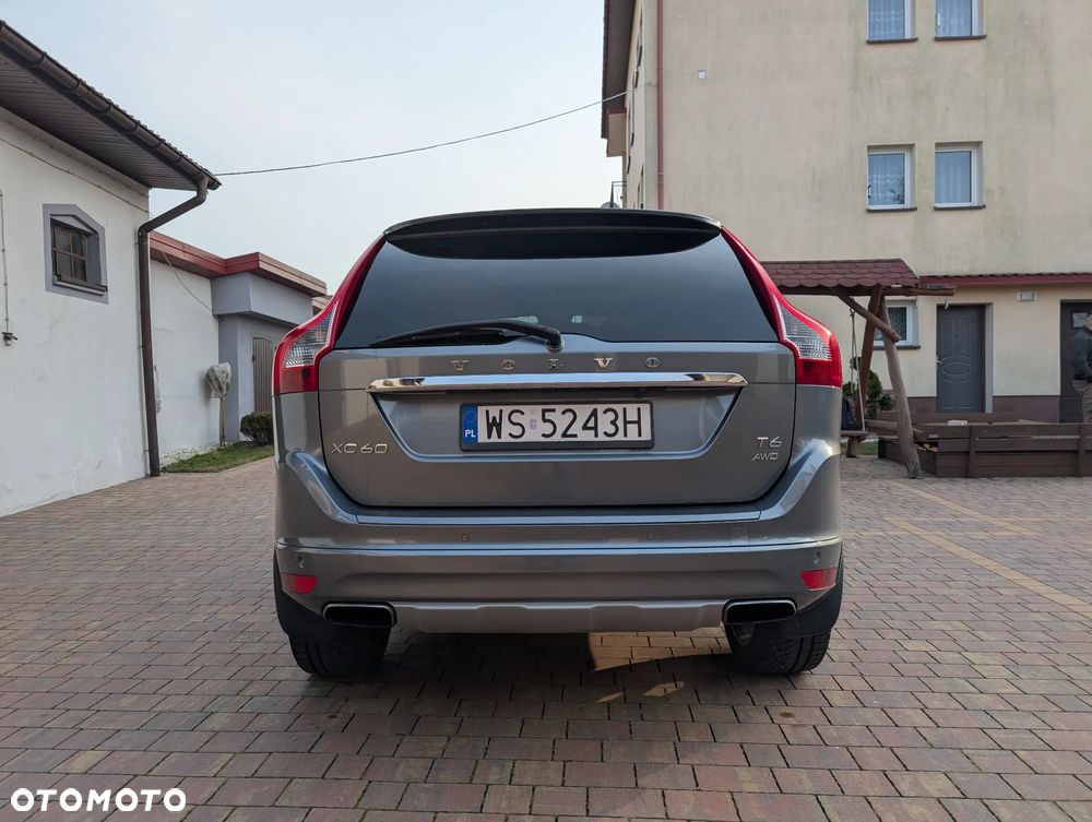 Volvo XC 60 T6 AWD Geartronic Inscription - 3