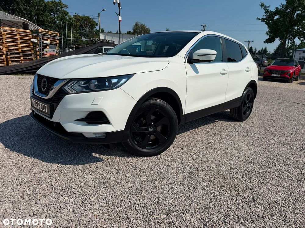 Nissan Qashqai 1.3 DIG-T N-Connecta DCT - 6